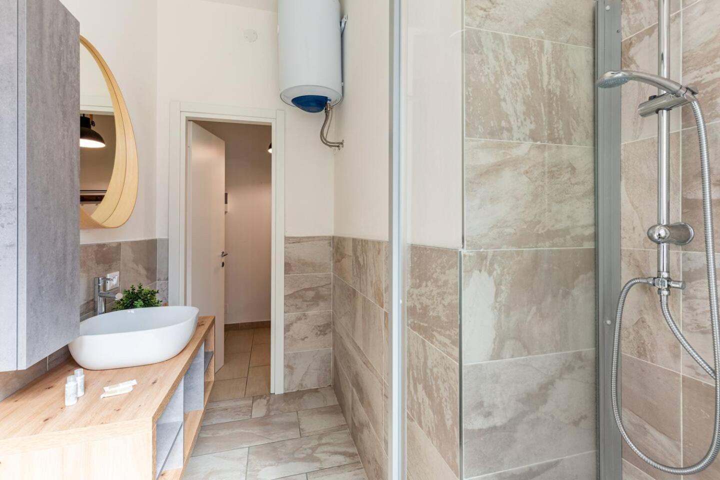 La Piazzetta Apartment Piacenza Ngoại thất bức ảnh